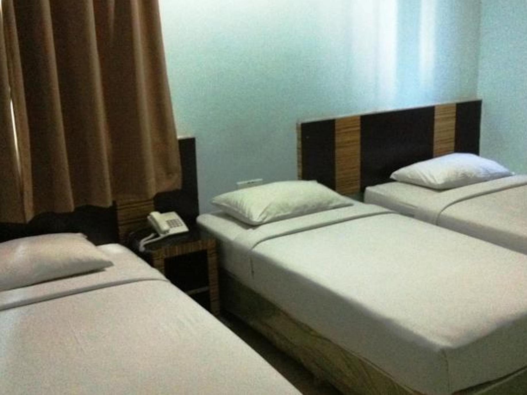 Hotel Traveller Kota Kinabalu Exterior foto